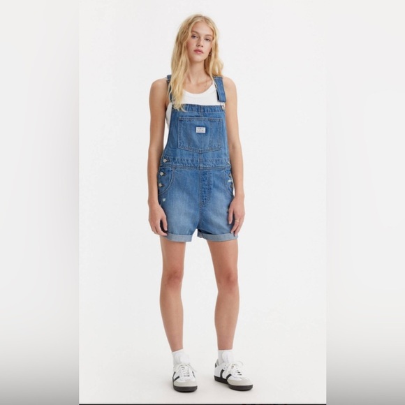 **NWT** Levi’s Vintage Denim Shortalls Overalls
